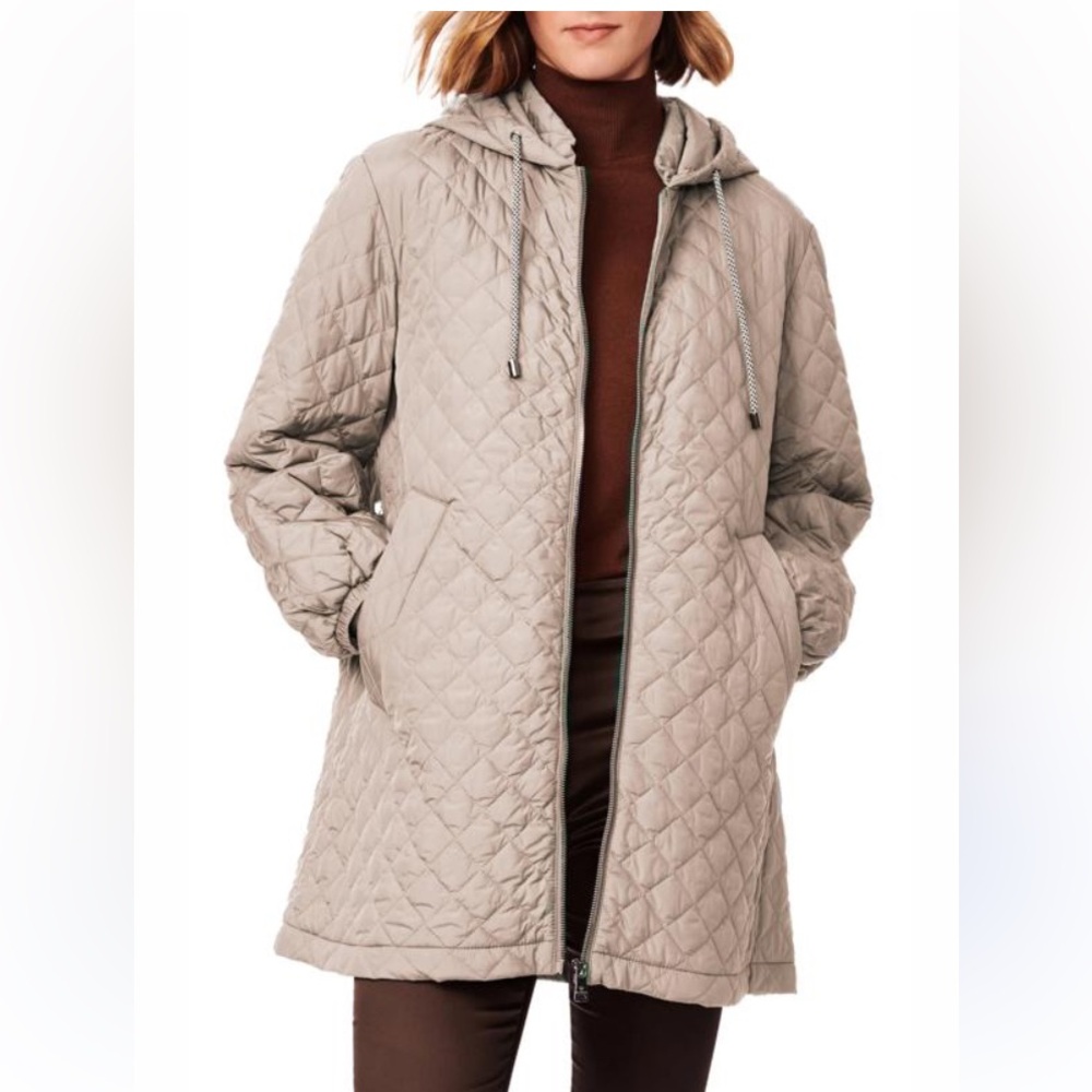 Bernardo Women's Beige Ecoplume Quilted Puffer Jacket Small Full Zip Lightweight
